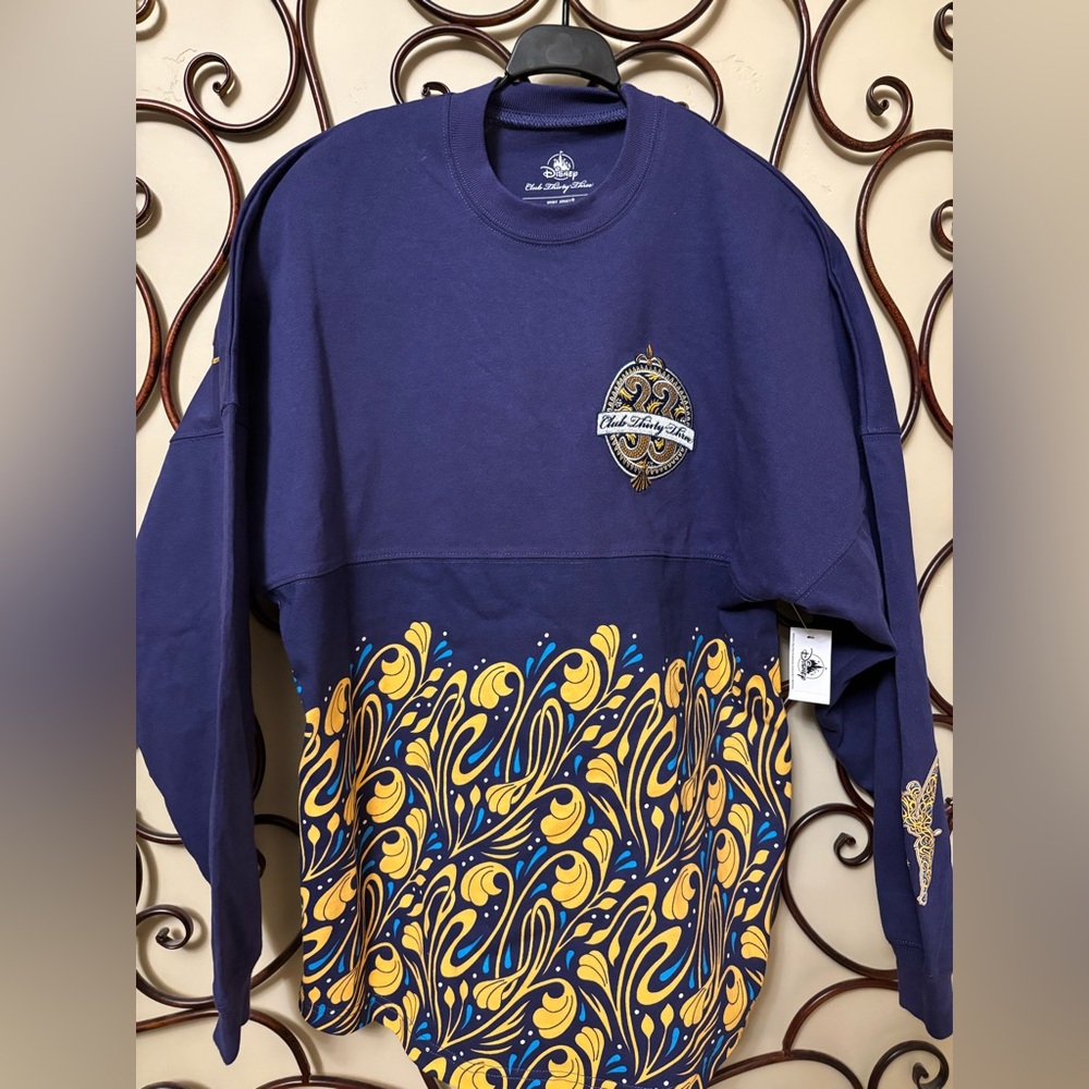 Disney Club 33 Spirit Jersey 2024 shirt NWT XS Tinkerbell Disneyland
